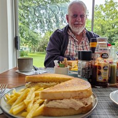 Mahem restaurant, Memel