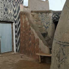 Tiébélé royal court - access to rooftop