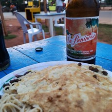 Spaghetti and omelette, Abomey