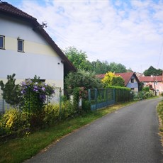 Zruč nad Sázavou to east of Tabor