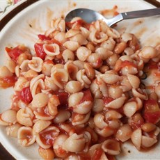 Pasta, tinned beans and tomatoes, Kamieskroon