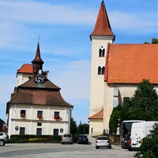 Zruč nad Sázavou to east of Tabor