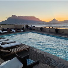 Lagoon Beach Hotel, Cape Town