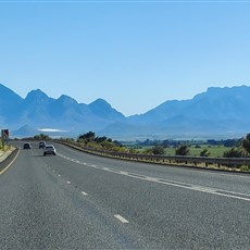 Between Cape Town and Graaff-Reinet