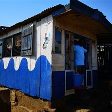 Barber, Elmina
