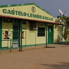 Hospedaria Castelo Lembrancas, Soyo outskirts