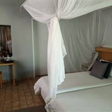 Khorab Safari Lodge, 3km south of Otavi