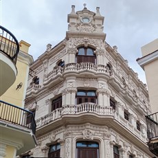 Plaza Vieja, Havana