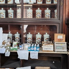 Pharmacy, Havana
