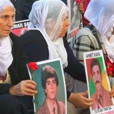 Saturday Mother's 500th protest