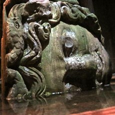 Basilica Cistern - Medusa column (1)
