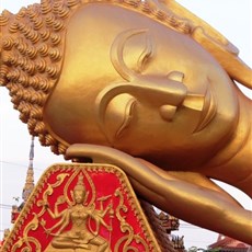 Reclining Buddha temple