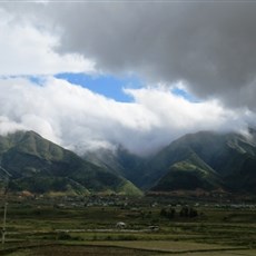 Between Muong Kim and Ban Po