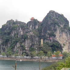 Cao Son Lu'u Thuy temple