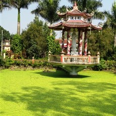 Between Ninh Binh and Phat Diem