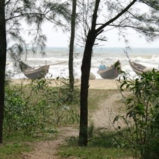 Between Cua Tung and Quang Tri