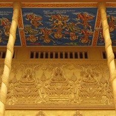 Leaving Phnom Penh - pagoda 1