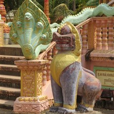 Between Kampong Kdei and Siem Reap - pagoda