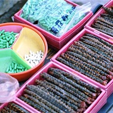 Taegu traditional medicine market