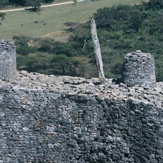 Zimbabwe, Great Zimbabwe ruins